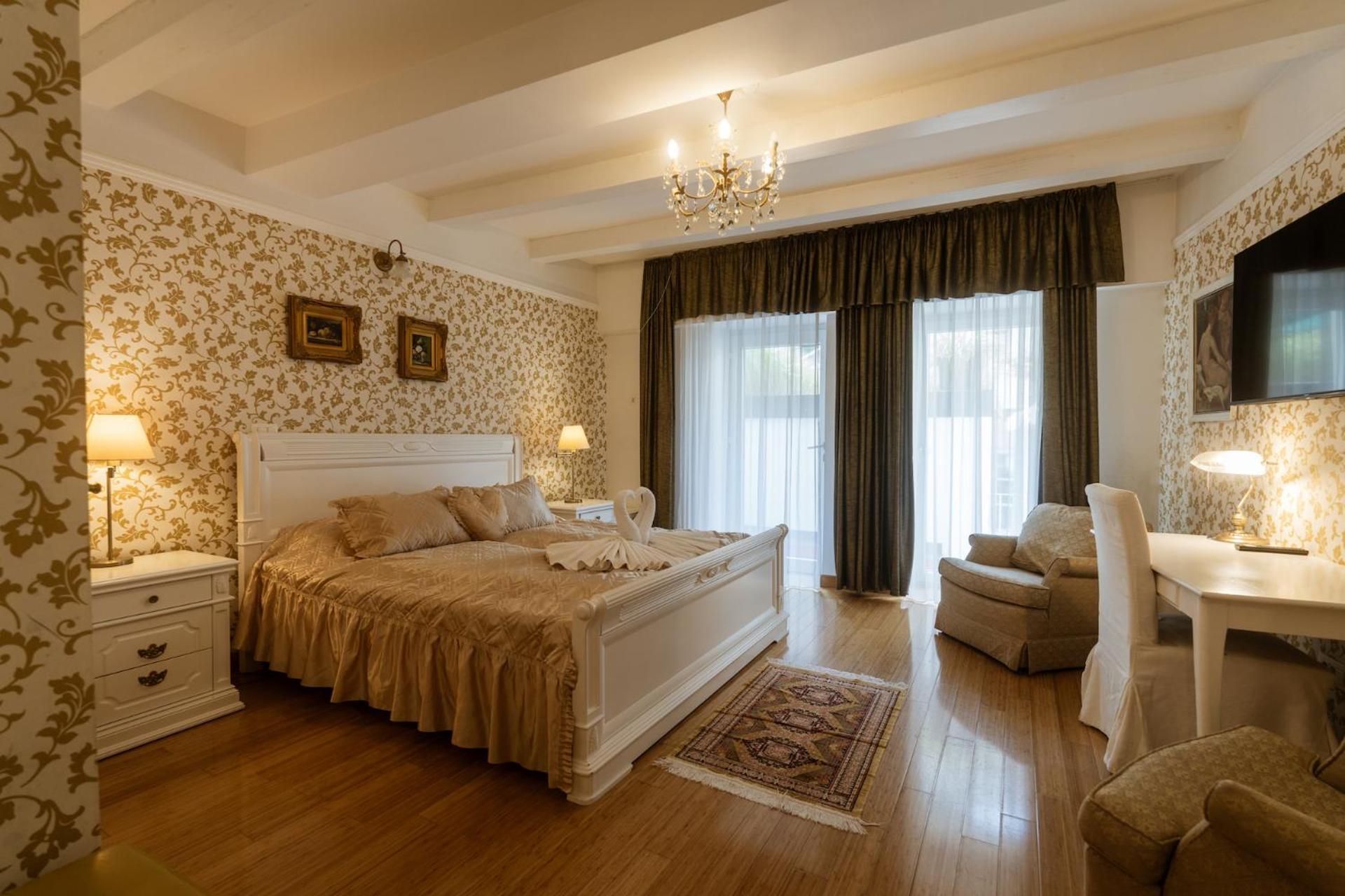 Allegro Hotel 4*