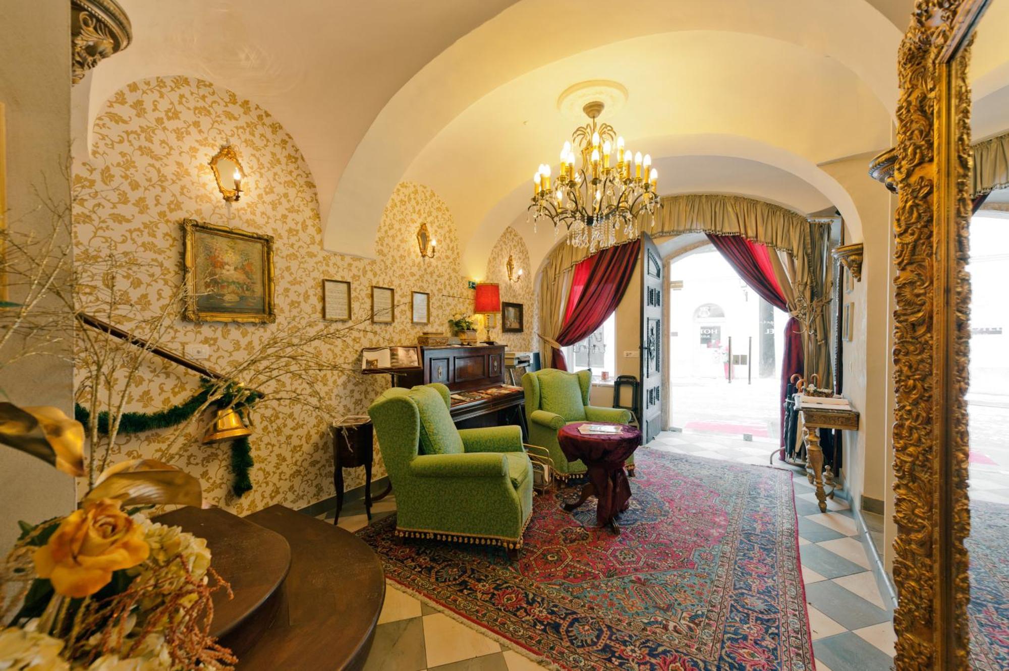 Hotel Allegro