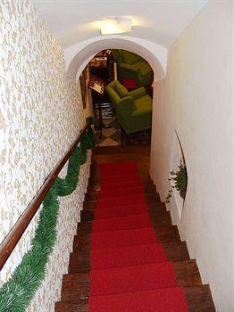 Allegro Hotel